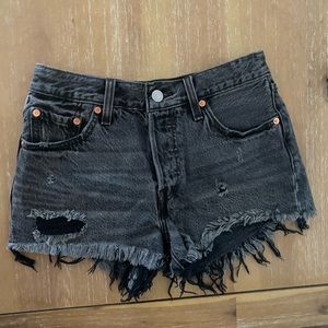 Levi cut offs